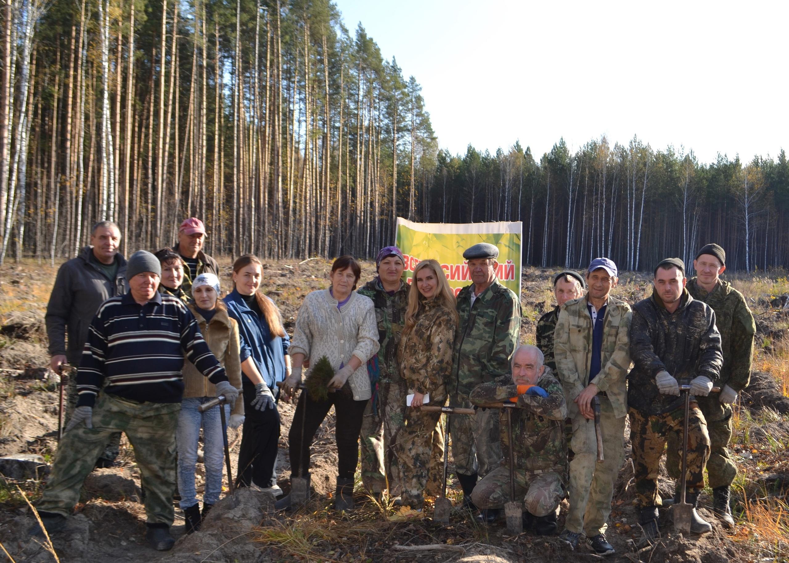На территории Базарносызганского лесничества прошла полезная акция «Сохраним лес».